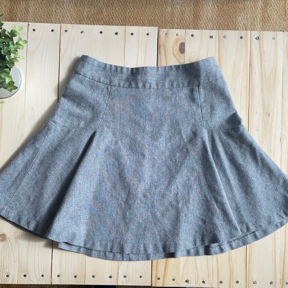 Grey banana republic mini skirt